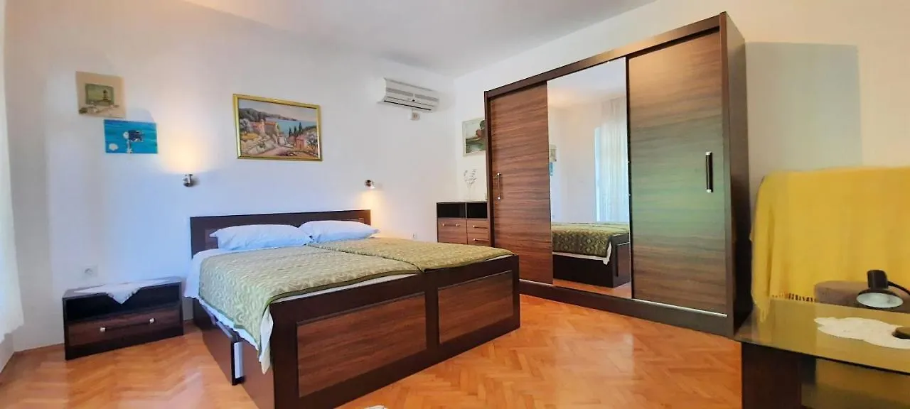 Apartmani Iskra Krk Town Apartmán